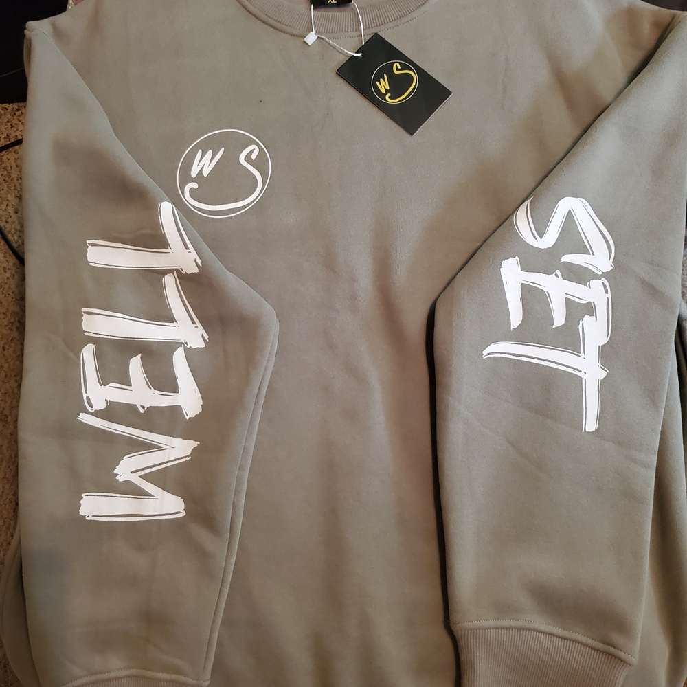 Well Set Sweatshirtl XL NWT - No Pockets